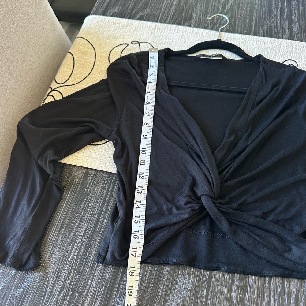 Banana Republic SilkyLuxe Center-Twist Waist Length Bell Sleeve Black Top, Small - Picture 8 of 8